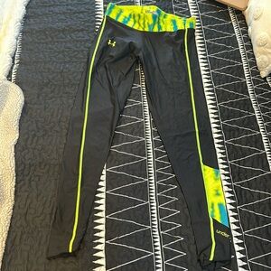 Under Armour compression leggings